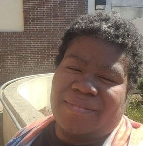 Meet your Posher, Adedra